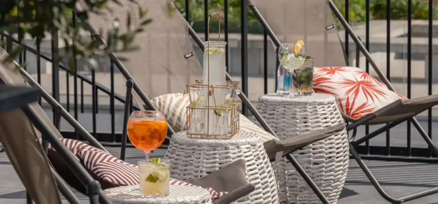 Bar view of The Originals Boutique Maison Montmartre Hotel Paris, France